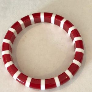 Vintage Red and White Lucite Bracelet